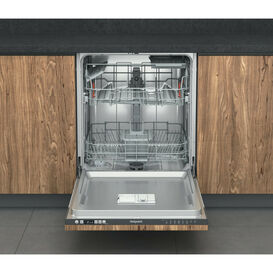 HOTPOINT HIC3B19CUK Built In Full Size 13 Place Dishwasher