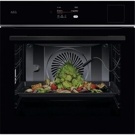 AEG TP8SB731AB 8000 Meal Assist with SteamPro Steam Built-in Oven