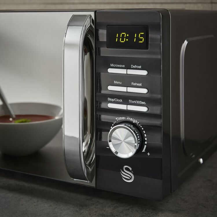 Defrost and Reheat Settings 60 Minute Timer and Digital Display 5 Microwave Power Levels Swan 700W White Symphony Digital Microwave SM22038WN 20L Capacity 