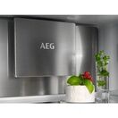 AEG NSC8M191DS 8000 Built-In NoFrost Fridge Freezer - White additional 12