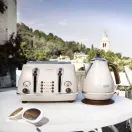 DELONGHI CTOV4003.BG 4 Slice Icona Vintage Toaster - Beige/Mahogany additional 4