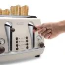 DELONGHI CTOV4003.BG 4 Slice Icona Vintage Toaster - Beige/Mahogany additional 3