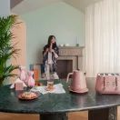 DELONGHI KBY3001.PK 1.7L Eclettica Kettle - Playful Pink additional 7
