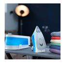 BRAUN BN1122 Carestyle 5.5 Bar Steam Iron - Blue additional 4