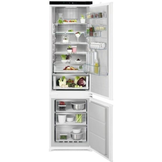 AEG NSC8M191DS 8000 Built-In NoFrost Fridge Freezer - White