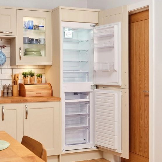 SENSIS RFCMBI015450EW 54cm 50/50 Built InFrost Free Fridge Freezer - White